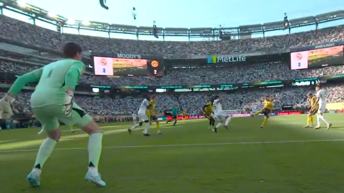 El prodigio de Courtois que salvó al Madrid en el último instante