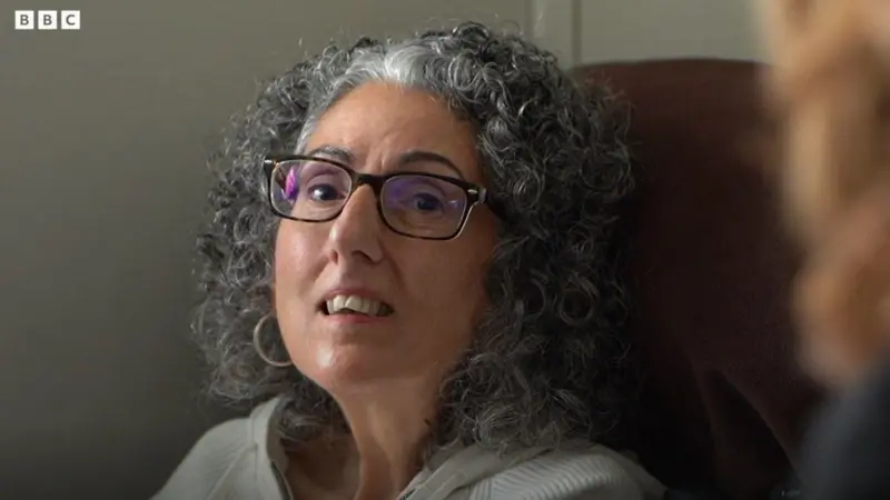 Cómo 8 segundos de una grabación mala y ruidosa me devolvieron la voz que perdí por la enfermedad de la neurona motora