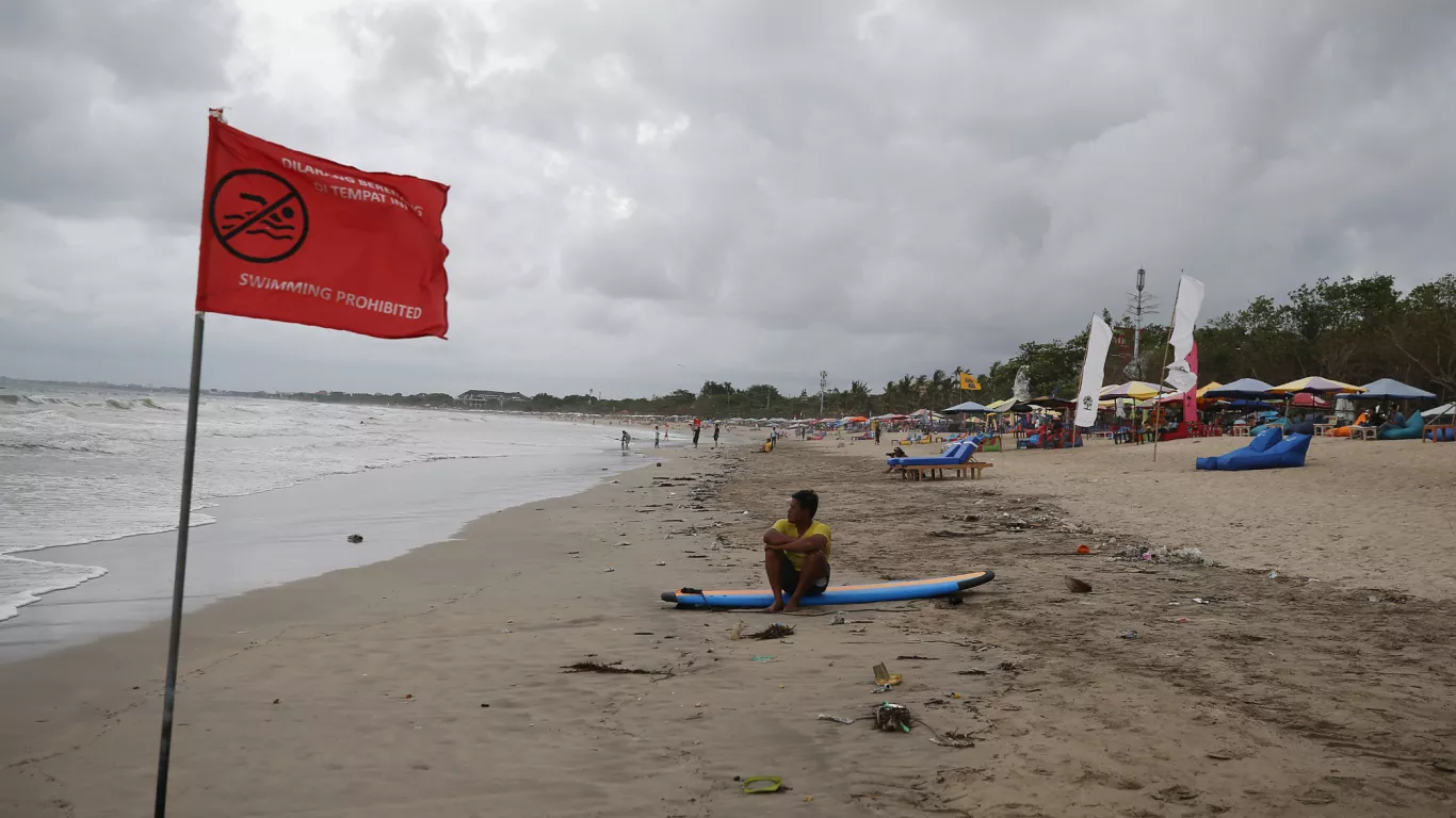 Fallece un español de 36 años tras quedarse sin oxígeno durante una inmersión de pesca en Bali