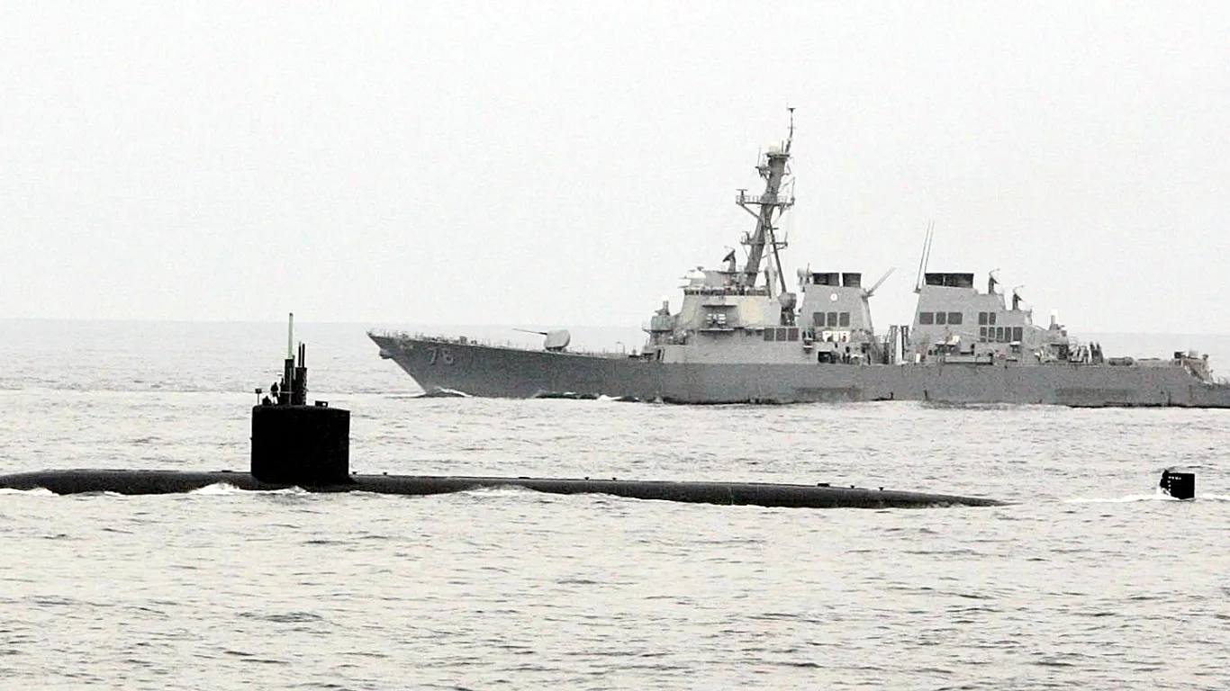 EE.UU. envía un submarino nuclear a las aguas cercanas a Venezuela