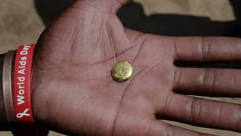 El infierno que viven los niños y adolescentes que son usados como esclavos sexuales en las minas ilegales de Sudáfrica