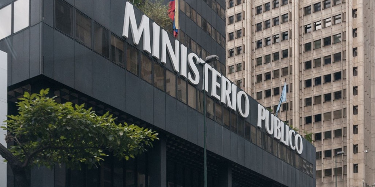 Fiscalía investiga a spa del CCCT por grabar a clientas durante procedimientos íntimos