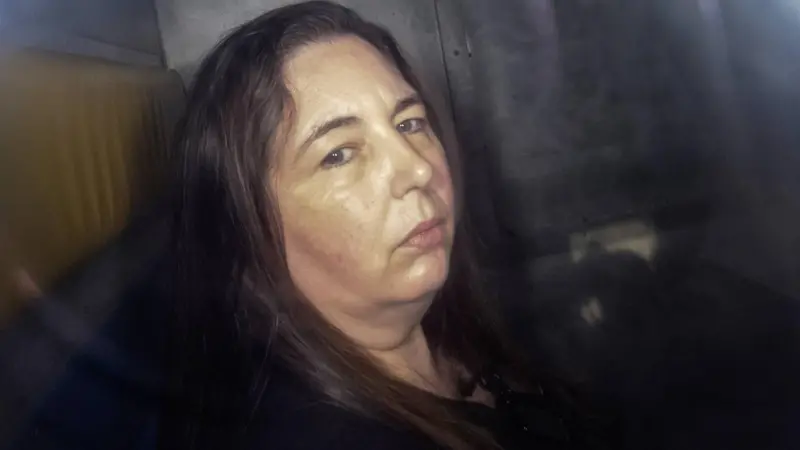 Condenan a cadena perpetua a Erin Patterson, la mujer que asesinó a 3 de sus familiares con hongos venenosos en Australia: “Usted no mostró compasión por sus víctimas”