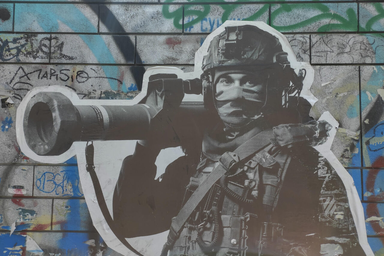 Defensas aéreas de Ucrania derribaron 132 drones en ataque nocturno ruso con tres muertos