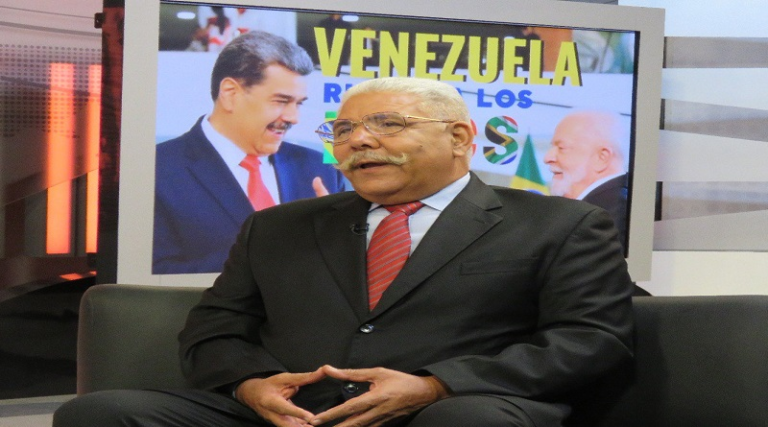 Ángel Tortolero: El mayor éxito del presidente Maduro ha sido la paz junto al pueblo