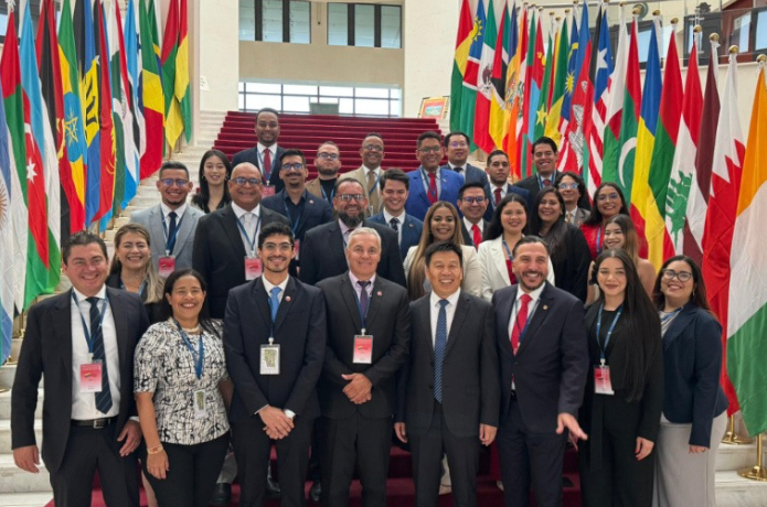 Venezuela participa en seminario para construcción de zonas económicas