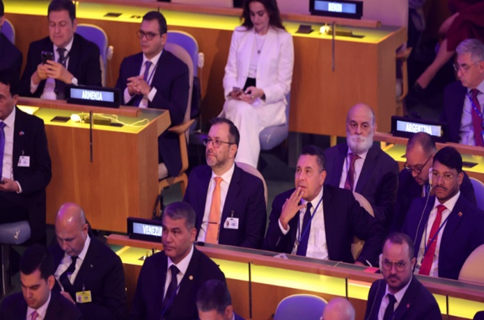 Canciller venezolano Yván Gil sostiene encuentros bilaterales en la ONU para abordar soberanía y cooperación