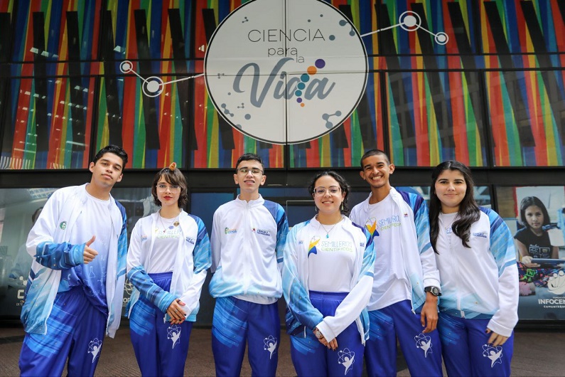 Jóvenes venezolanos brillan en Olimpiada Mundial de Astronomía