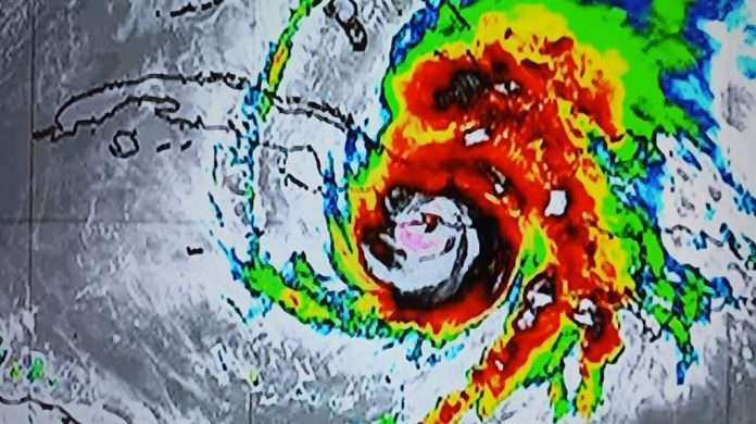 El huracán Melissa impacta Cuba con categoría 3 tras dejar una estela de destrucción en Jamaica