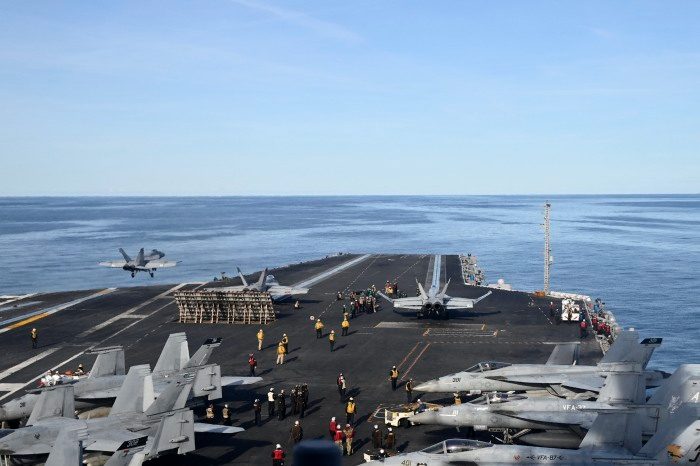 Gobierno de Trump identificó objetivos militares en Venezuela para posibles ataques aéreos, según WSJ