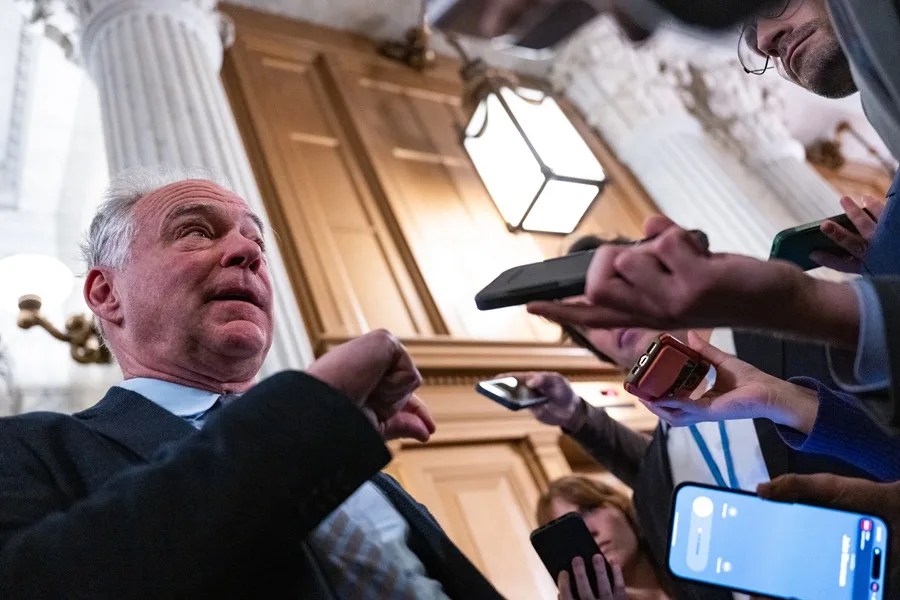 El Senado de EE.UU. aprueba un acuerdo que allana el camino para reabrir el Gobierno