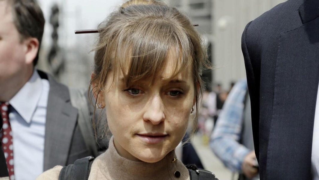 Las fuertes confesiones de la actriz Allison Mack sobre su rol en la secta sexual NXIVM