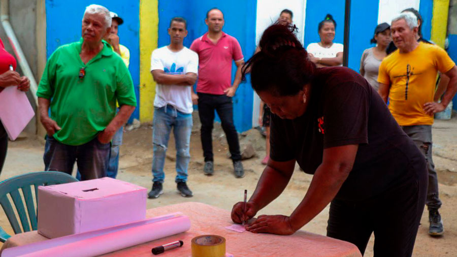 Presidente Maduro Convoca a la Militancia a Conformar los Comités Bolivarianos de Base Integral