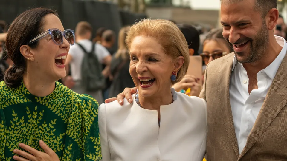 Carolina Herrera redefine la elegancia del calzado para 2026: los colores y estilos que prohibe para mantener un estilo sofisticado