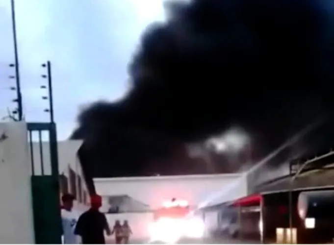 Segundo incendio industrial en menos de una semana azota al municipio San Francisco