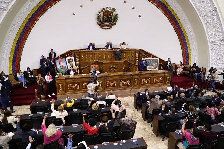 El Parlamento de Venezuela aprueba derogar la adhesión del país al Estatuto de Roma por el «vasallaje» de la CPI