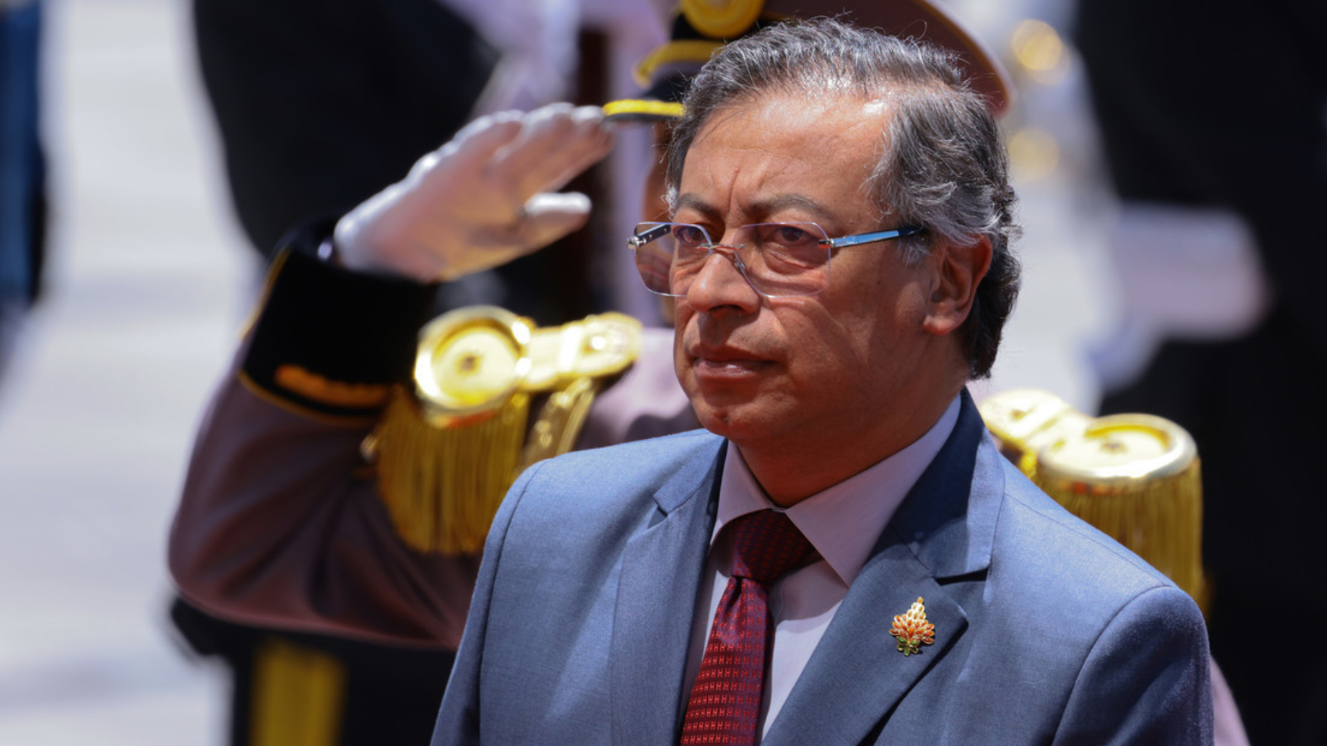 Presidente Petro realiza nueva renovación del alto mando militar con miras a las elecciones de 2026