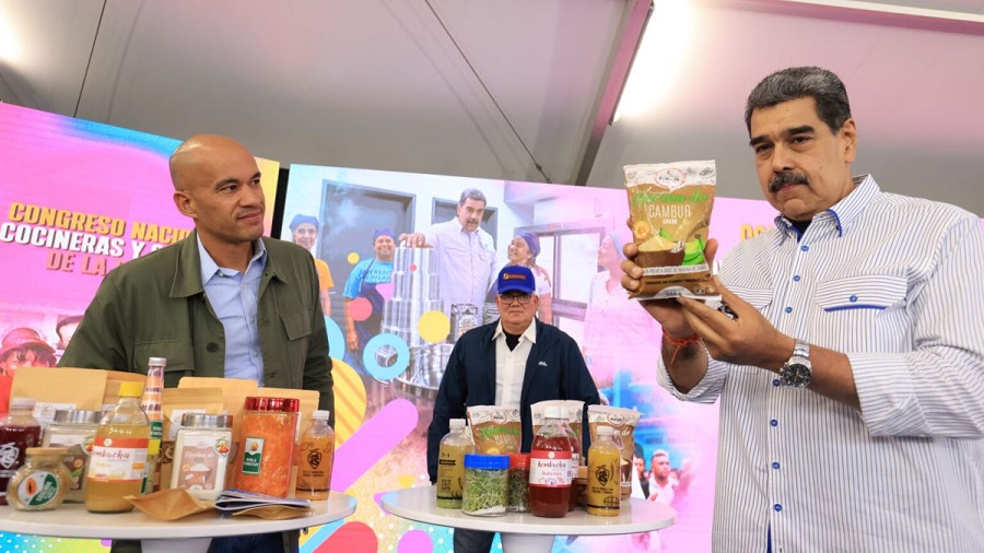 Maduro promete nueva era productiva y alianza con empresarios para superar modelo petrolero