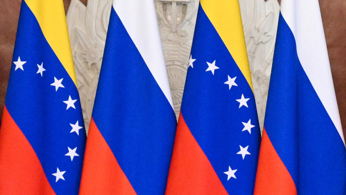 Rusia condena ataques aéreos de EE.UU. contra Venezuela y reitera su apoyo al gobierno de Maduro