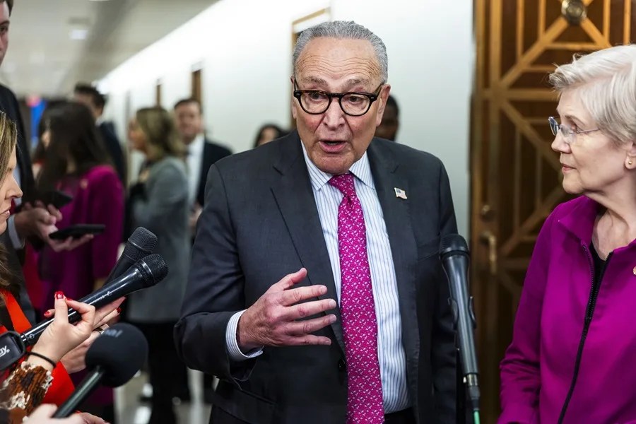 Senador demócrata Chuck Schumer advierte sobre posible escalada militar de EE.UU. en Cuba y Colombia