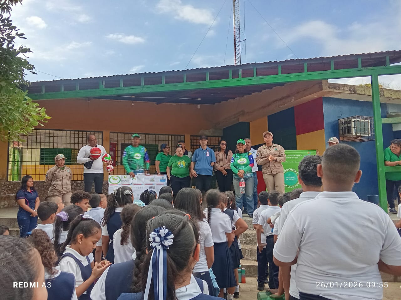 Diputado Ángel Valbuena impulsa conciencia ecosocialista en jornada ambiental con “Semillero de la Patria” en Maracaibo
