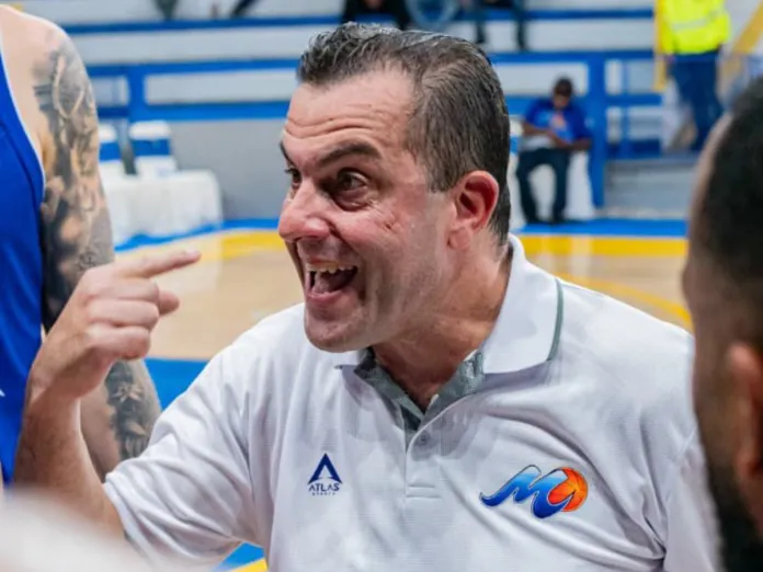 Silvio Santander tomará las riendas de Marinos