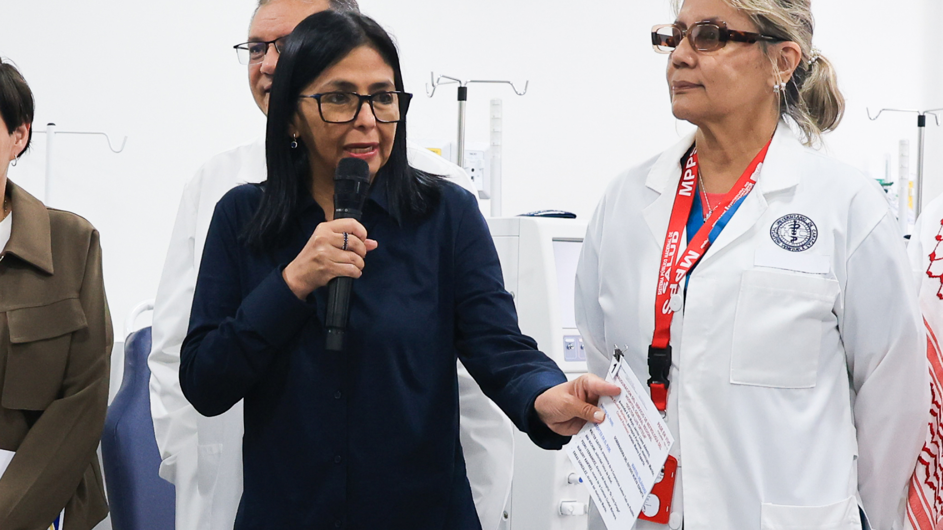 Venezuela y EE. UU. establecen agenda de trabajo bajo principios de respeto para desbloquear fondos y fortalecer diálogo diplomático