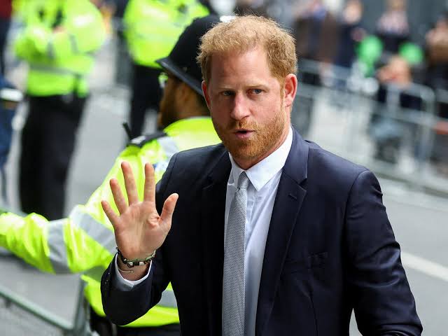 Príncipe Harry Testificará en Londres en Histórico Juicio por Interceptaciones Ilegales contra Tabloide
