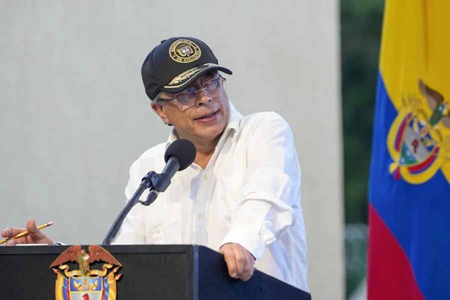 Gustavo Petro Exige la Devolución de Nicolás Maduro a Venezuela para un Juicio Justo