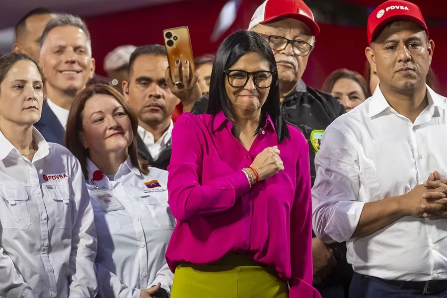 Delcy Rodríguez llama a Donald Trump “socio y amigo” y solicita el cese de sanciones contra Venezuela