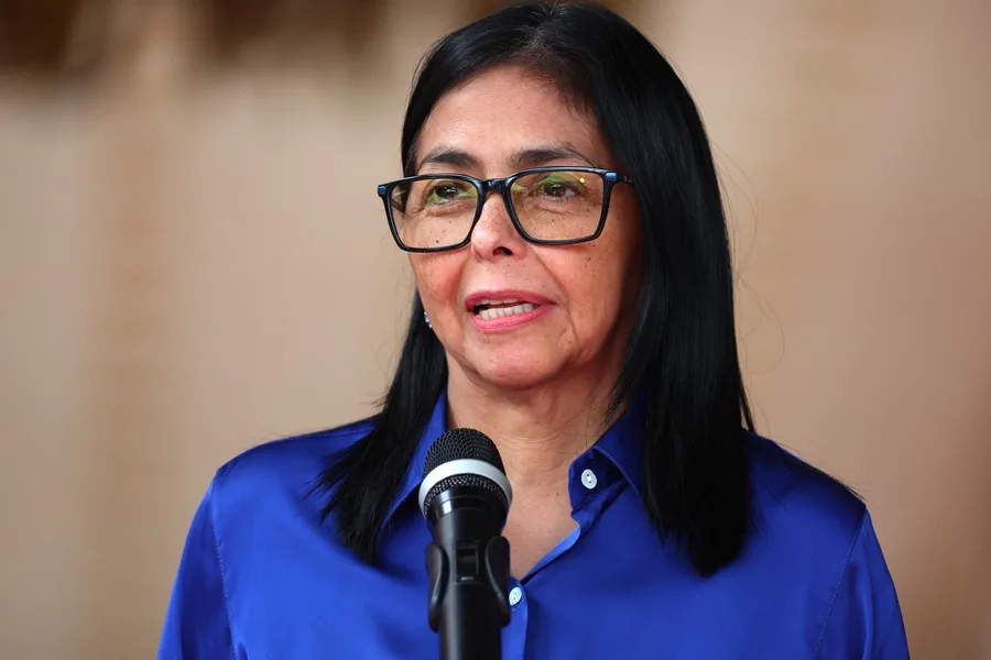 Delcy Rodríguez se reúne con Canciller Italiano para discutir presos políticos y la “Verdad” de Venezuela