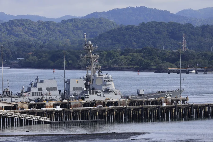 Estados Unidos Refuerza su Compromiso con Haití: Llega a Puerto Príncipe Flota Naval en el Marco de la Operación Lanza del Sur