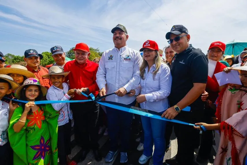 Inauguran 34 Km de Vialidad en La Y-Carrasquero Beneficiando a Más de 81 Mil Habitantes de Mara