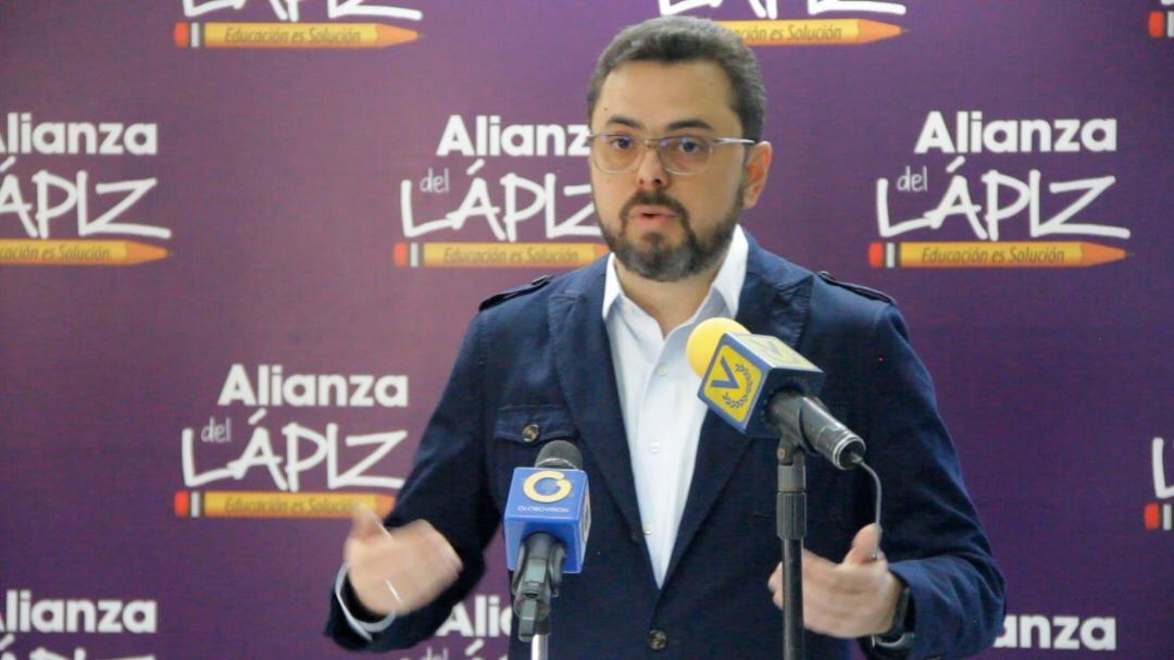 Ecarri anuncia acciones contra jueces que obstaculicen amnistía y aumenta vigilancia legislativa