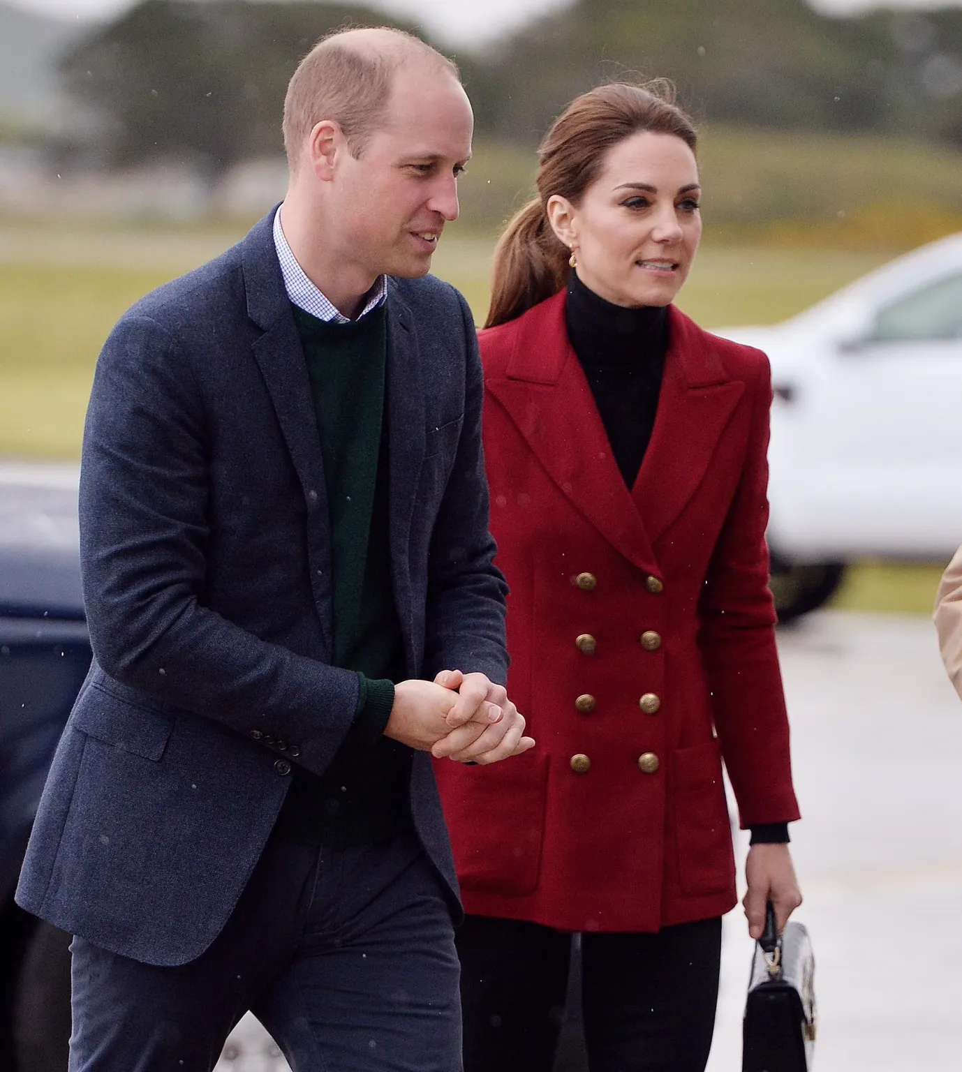 Príncipes de Gales Expresan su Preocupación por el Escándalo Jeffrey Epstein y Su Impacto en las Víctimas