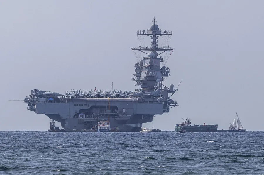 El USS Gerald R. Ford, el mayor portaaviones del mundo, llega a Israel en medio de tensiones con Irán