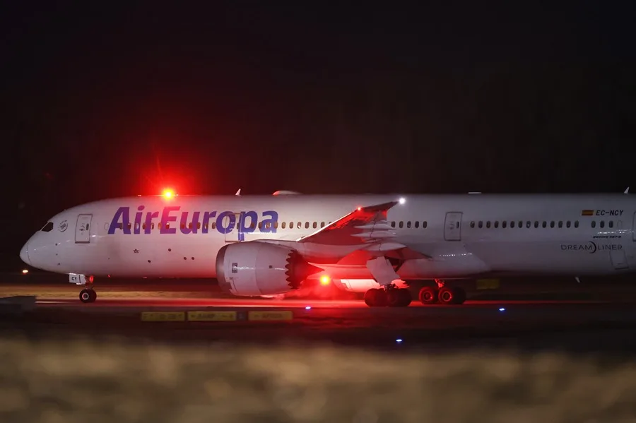 Air Europa retoma vuelos a Venezuela tras levantamiento de alertas de seguridad