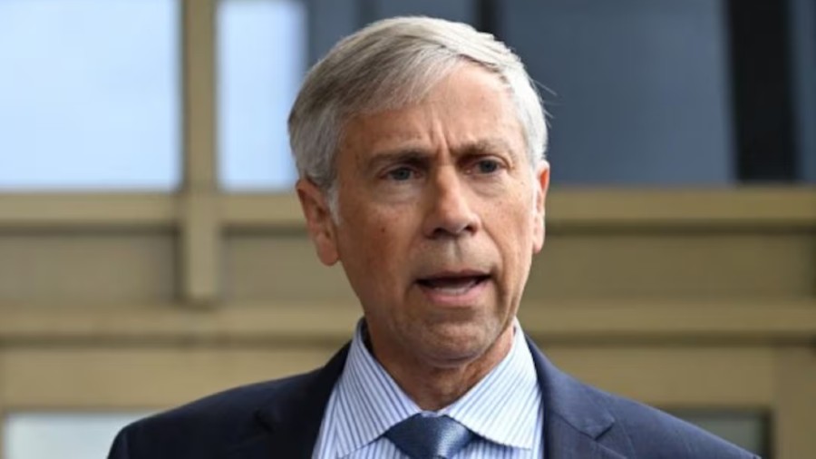 Defensa legal de Nicolás Maduro solicita desbloqueo de fondos para honorarios legales y denuncia falta de pruebas en su contra