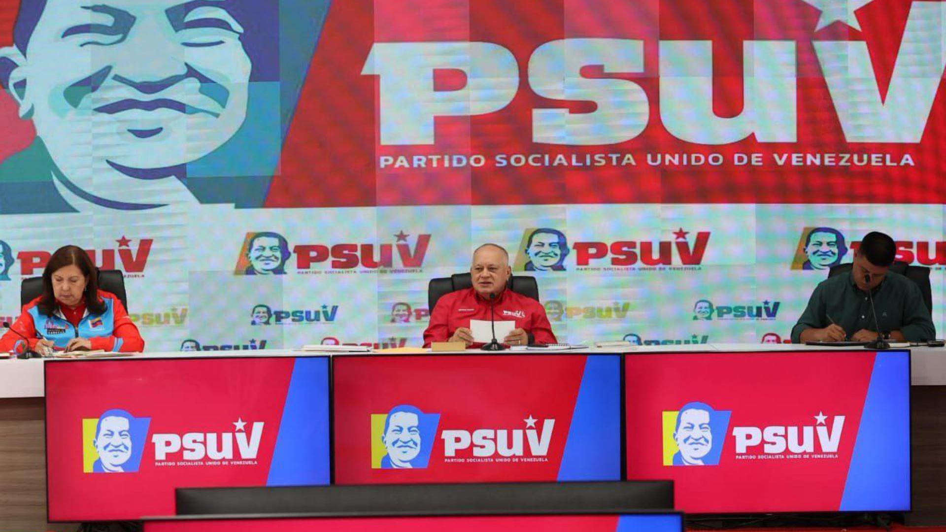 Diosdado Cabello informa sobre la excarcelación de 896 personas desde diciembre