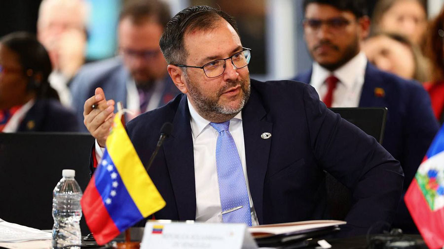 Canciller Yván Gil Defiende la Soberanía de Venezuela y Rechaza Injerencia Peruana