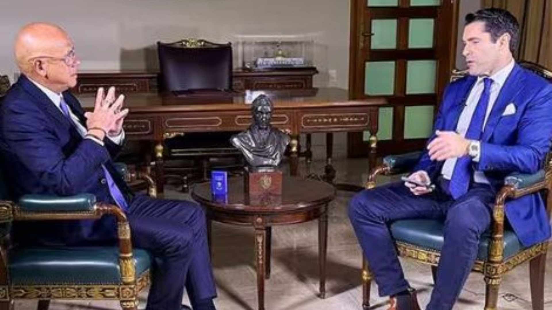 Jorge Rodríguez Destaca Relaciones Positivas con EE. UU. y Avances hacia la Reinstitucionalización de Venezuela