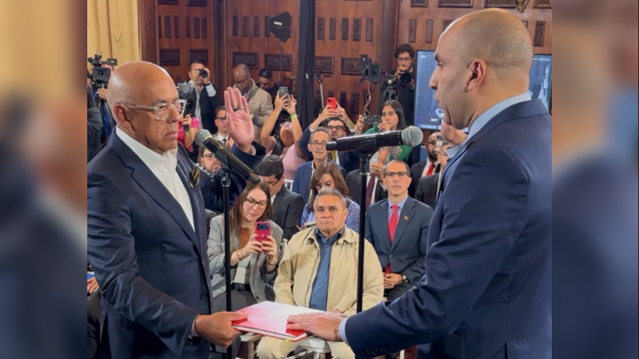 La Asamblea Nacional designa a Larry Devoe como Fiscal General Encargado de Venezuela