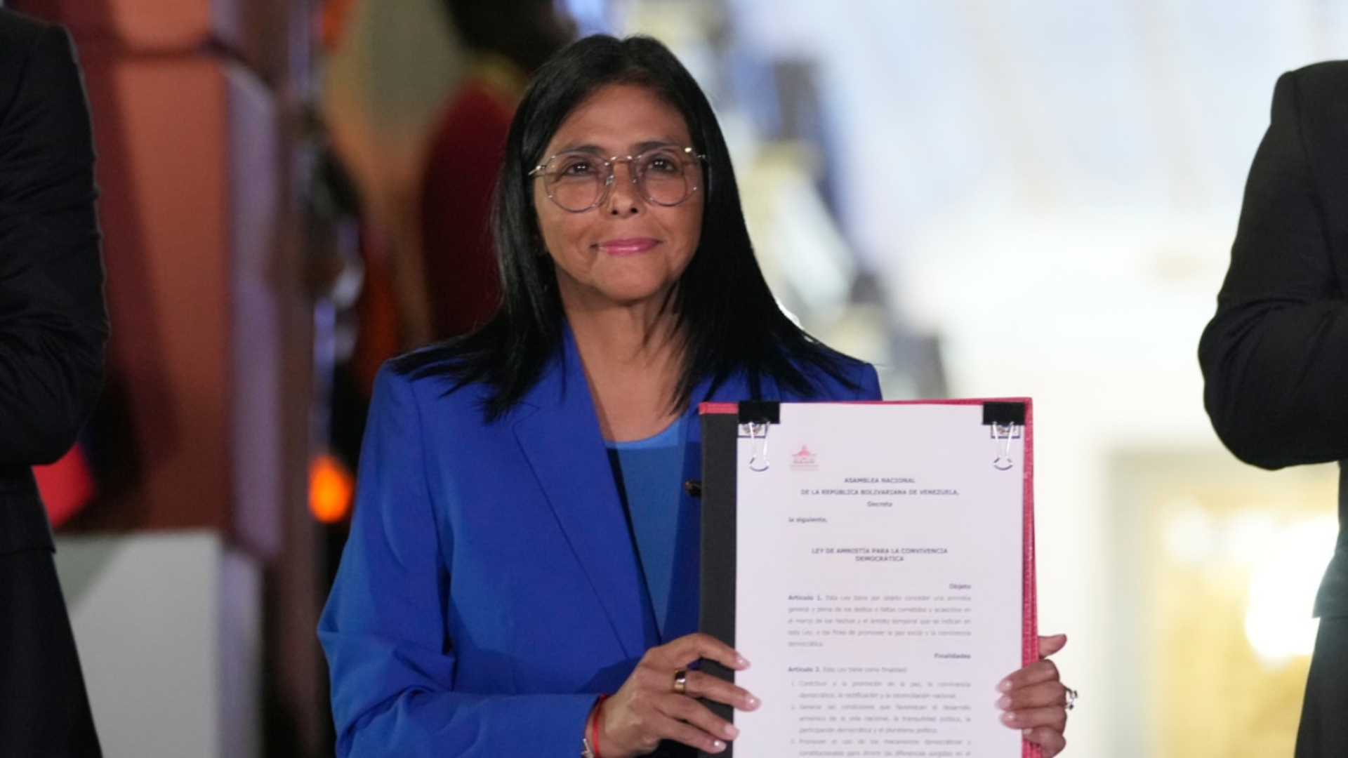 Presidenta encaegada Delcy Rodríguez promulga la Ley de Amnistía: “Se abre una nueva etapa de rencuentro y perdón”