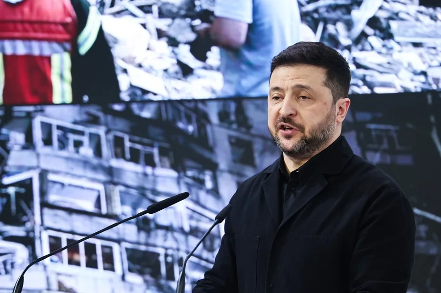 Zelenski urge a Trump y al congreso de EE.UU. a acelerar aprobación de garantías de seguridad para Ucrania