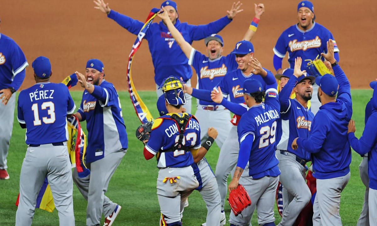Venezuela hace historia y asegura su lugar en la final del Clásico Mundial de Béisbol
