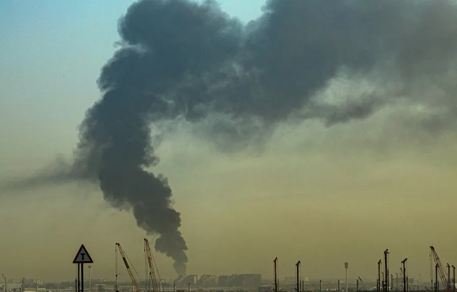 Emiratos Árabes Unidos Cierra Temporalmente su Espacio Aéreo por Amenazas Irán