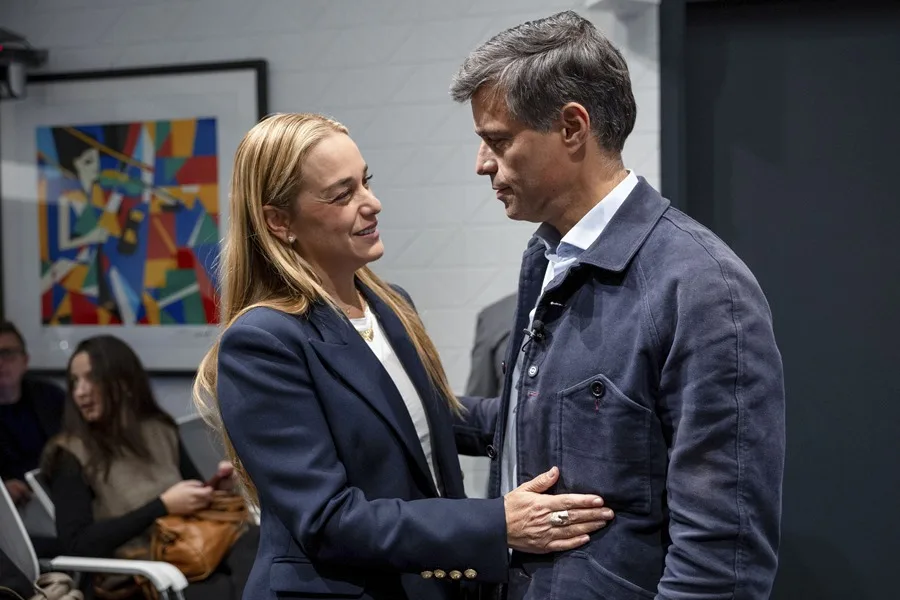 Lilian Tintori denuncia saqueo y destrucción de su casa en Venezuela por orden de Delcy Rodríguez