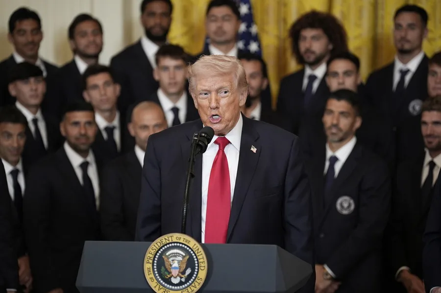 Trump anuncia estabilización de Venezuela y progreso en exportaciones de petróleo hacia EE.UU.