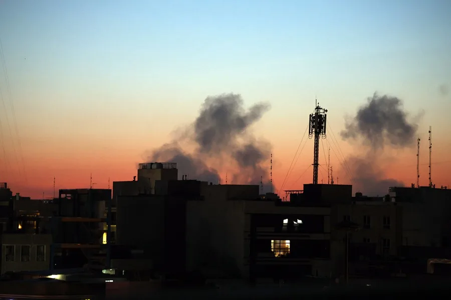 Israel lanza nueva oleada de ataques contra infraestructura Iraní en Teherán