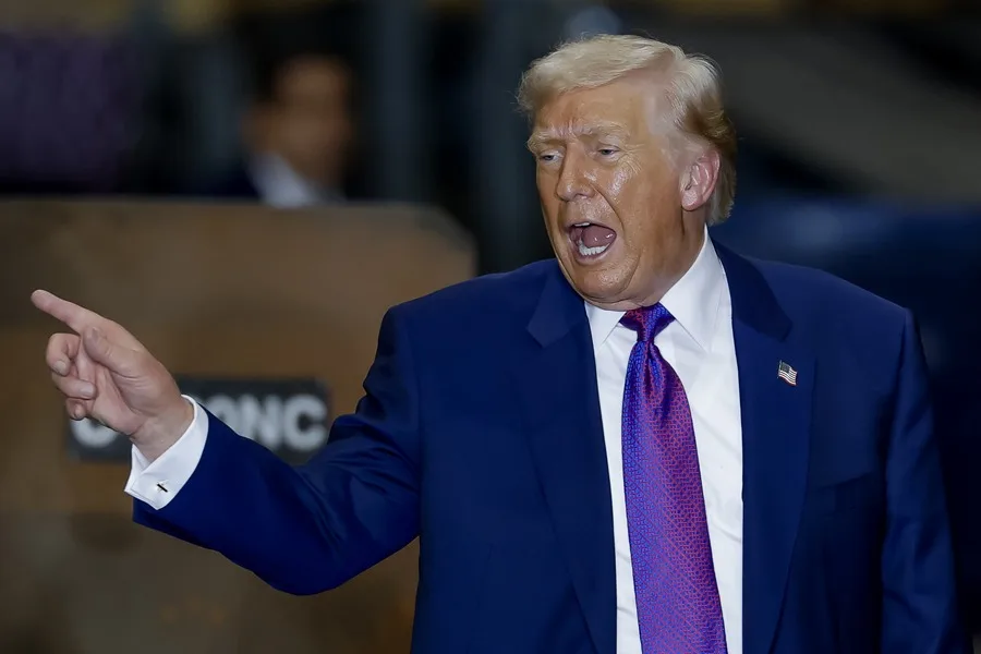 Trump considera la caída del régimen cubano como “la cereza del pastel” y anuncia contactos con el gobierno de Cuba